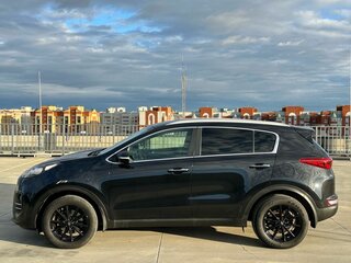2018 Kia Sportage IV Рестайлинг, чёрный, 1839000 рублей, вид 2