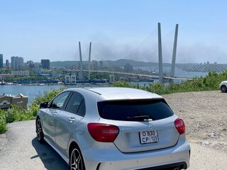 2013 Mercedes-Benz A-Класс 180 III (W176), серый, 1400000 рублей, вид 3