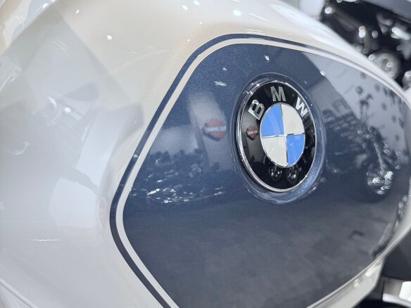 2026 BMW R 12 Nine T, белый, 1999000 рублей - вид 17