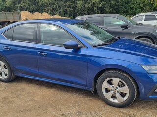 2020 Skoda Octavia IV (A8), синий, 1800000 рублей, вид 4