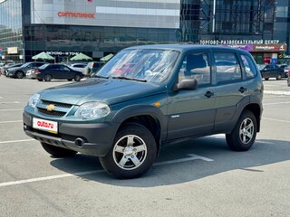 2010 Chevrolet Niva I Рестайлинг, серый, 450000 рублей, вид 1