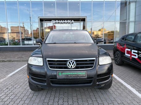 2004 Volkswagen Touareg I, чёрный, 559000 рублей, вид 2