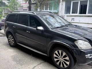 2009 Mercedes-Benz GL-Класс 500 I (X164) Рестайлинг, чёрный, 750000 рублей, вид 3