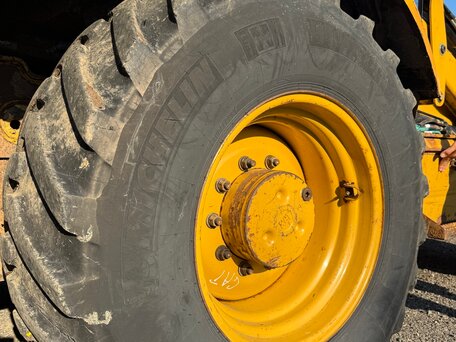 2011 Caterpillar 432, 6800000 рублей, вид 4