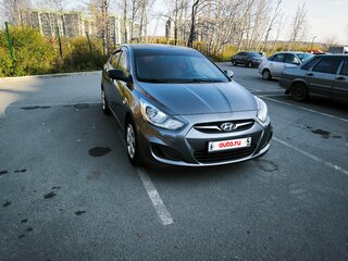 2011 Hyundai Solaris I, серый, 699000 рублей, вид 1