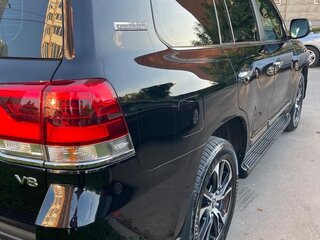 2021 Toyota Land Cruiser 200 Series Рестайлинг 2, чёрный, 10500000 рублей, вид 5