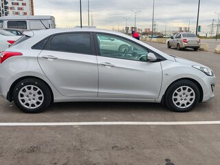 2013 Hyundai i30 II, серебристый, 940000 рублей, вид 3