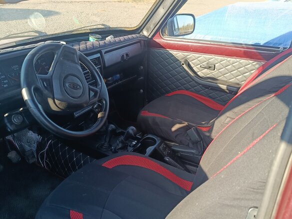 2006 Lada (ВАЗ) 2121 (4x4) I Рестайлинг, пурпурный - вид 4