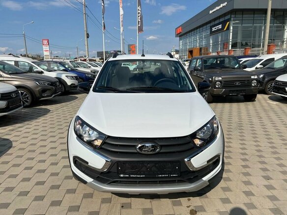 2026 Lada (ВАЗ) Granta Cross I Рестайлинг, белый - вид 1