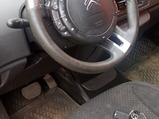 2010 Citroen C4 Picasso Grand I, коричневый, 370000 рублей, вид 5