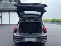 2023 Volkswagen Golf VIII, чёрный, 2098000 рублей - вид 6