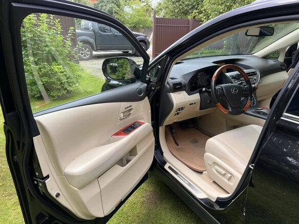 2011 Lexus RX 350 III, чёрный, 1850000 рублей - вид 6