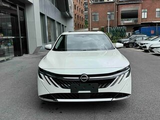 2026 Nissan Sylphy V (B19), белый, 1800333 рублей, вид 2
