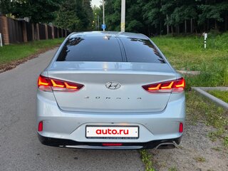 2018 Hyundai Sonata VII (LF) Рестайлинг, серебристый, 1450000 рублей, вид 3