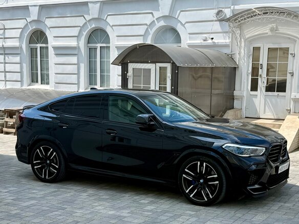 2020 BMW X6 M50i III (G06), чёрный - вид 17