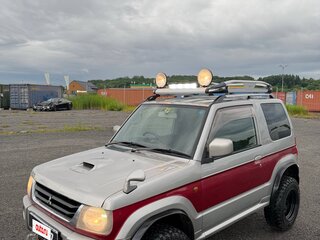 2001 Mitsubishi Pajero Mini II, серый, 390000 рублей, вид 1