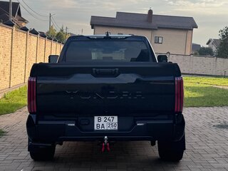 2023 Toyota Tundra CrewMax III, чёрный, 10000000 рублей, вид 5