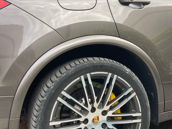 2016 Porsche Cayenne S II Рестайлинг (958), коричневый, 6200000 рублей - вид 13