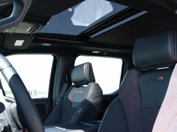 2026 Ford F-150 Raptor XIV Рестайлинг, чёрный, 20990000 рублей - вид 20
