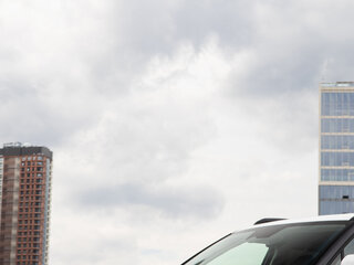 2025 Hyundai Santa Fe V (MX5), белый, 5460000 рублей, вид 3