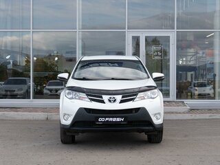 2014 Toyota RAV4 IV (XA40), белый, 1850000 рублей, вид 3