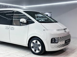 2022 Hyundai Staria I, белый, 5300000 рублей, вид 3