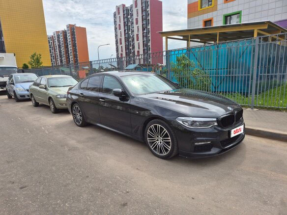 2018 BMW 5 серии 530d xDrive VII (G30/G31/G38), чёрный - вид 2