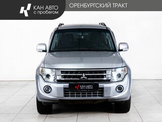 2011 Mitsubishi Pajero IV, серебристый, 1650000 рублей, вид 2