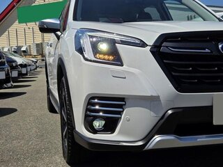 2024 Subaru Forester V Рестайлинг, белый, 2280000 рублей, вид 3