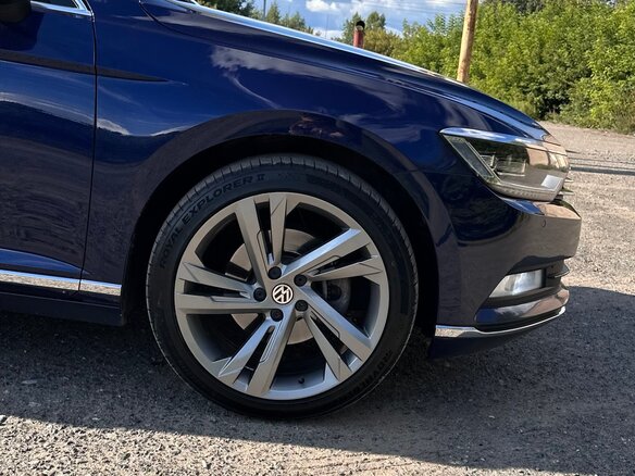 2017 Volkswagen Passat B8, синий - вид 7