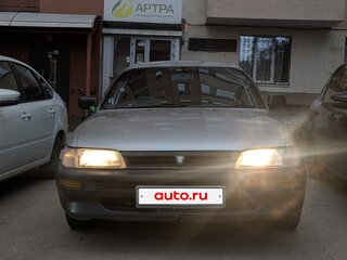 1999 Toyota Sprinter VII (E100), серебристый, 299000 рублей, вид 1