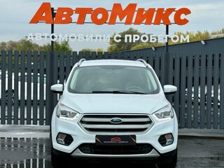 2018 Ford Kuga II Рестайлинг, белый, 1595000 рублей, вид 2