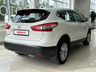 2014 Nissan Qashqai II, белый, 1330000 рублей, вид 5