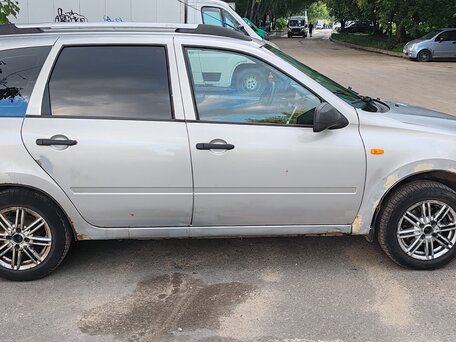 2013 Lada (ВАЗ) Kalina II, серебристый, 305000 рублей, вид 2