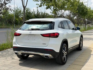 2022 Mercedes-Benz GLA 180 II (H247), белый, 2670000 рублей, вид 5