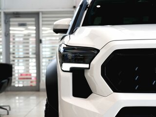 2025 Toyota Tacoma IV, белый, 11550000 рублей, вид 4