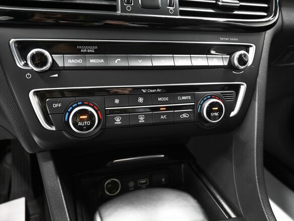 2016 Kia Optima IV, серебристый, 1580000 рублей - вид 15