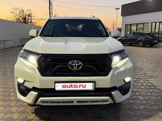 2019 Toyota Land Cruiser Prado 150 Series Рестайлинг 2, белый, 5600000 рублей, вид 1