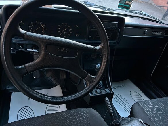 2006 Lada (ВАЗ) 2107, белый, 210000 рублей - вид 10