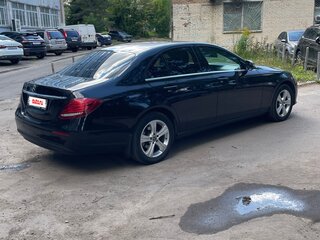 2018 Mercedes-Benz E-Класс 200 d V (W213, S213, C238), чёрный, 1790000 рублей, вид 3