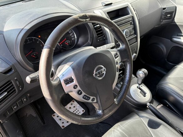 2011 Nissan X-Trail II Рестайлинг, чёрный - вид 12