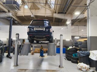 2012 Land Rover Range Rover III Рестайлинг 2, синий, 3000000 рублей, вид 4