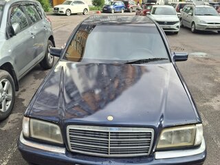 1997 Mercedes-Benz C-Класс 180 I (W202) Рестайлинг, синий, 280000 рублей, вид 2