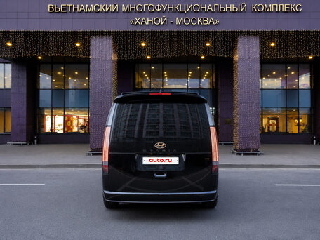 2025 Hyundai Staria I, чёрный, 8400000 рублей, вид 4