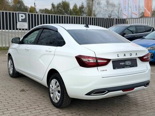 2023 Lada (ВАЗ) Vesta I Рестайлинг (NG), белый, 1030000 рублей, вид 4