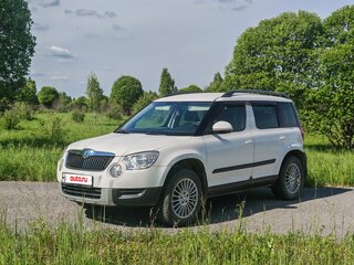 2013 Skoda Yeti I, белый, 830000 рублей, вид 3