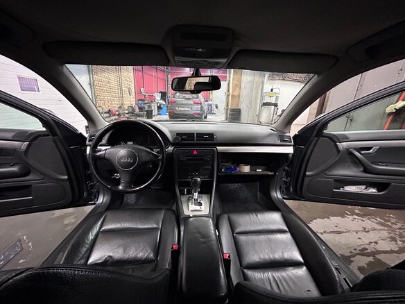 2003 Audi A4 II (B6), серый, 450000 рублей - вид 24