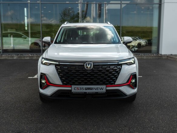 2025 Changan CS35 Plus I Рестайлинг, белый - вид 1
