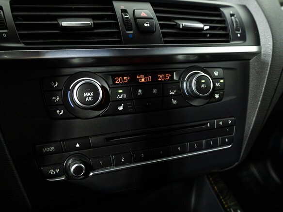 2014 BMW X3 20d xDrive II (F25), белый, 1799700 рублей - вид 15