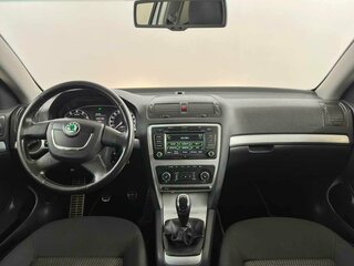 2012 Skoda Octavia II (A5) Рестайлинг, серебристый, 1025000 рублей, вид 5